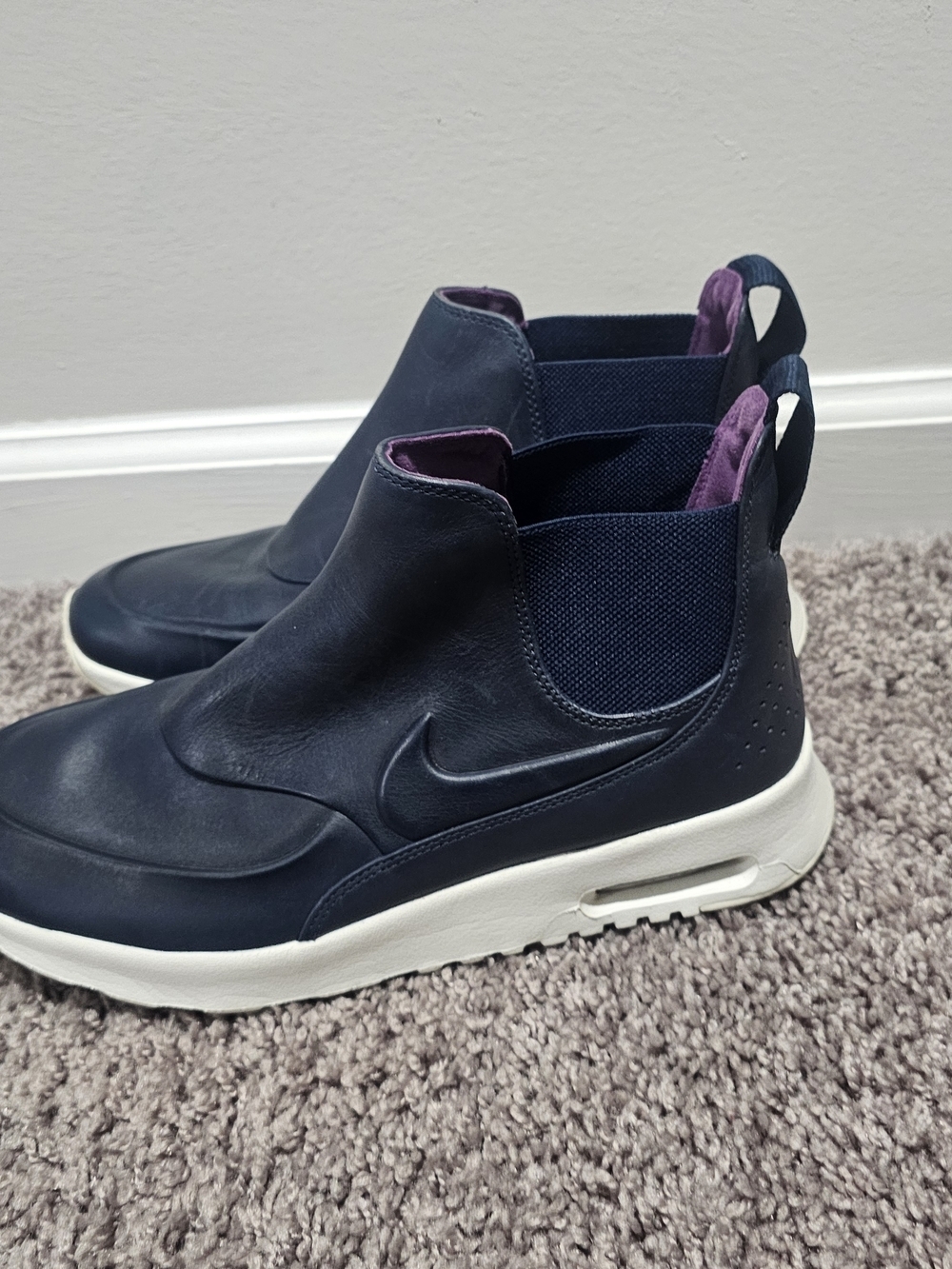 Nike Air  Max Thea Mid Sneakers Size 9